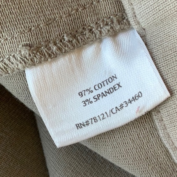 Eileen Fisher size medium stretchy jeans. - Picture 4 of 4